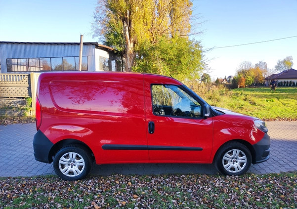 Fiat Doblo cena 22900 przebieg: 192000, rok produkcji 2016 z Świerzawa małe 67